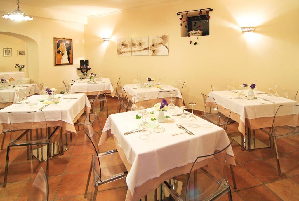 L' Antico Cortile Hotell Caserta Eksteriør bilde